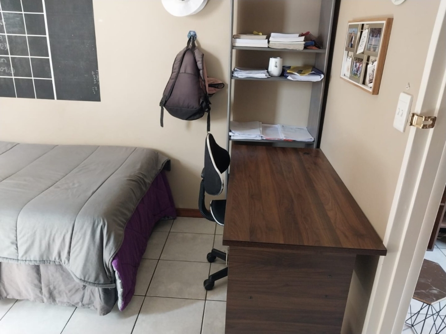 1 Bedroom Property for Sale in Bult South North West